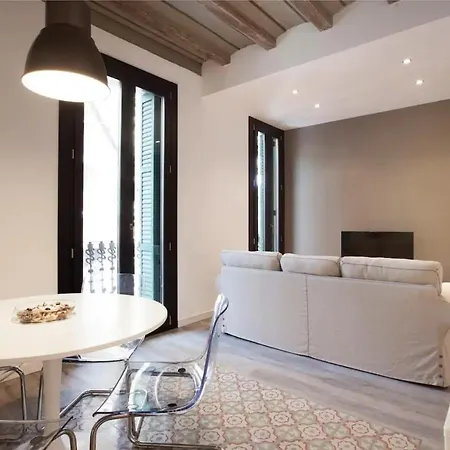 Valls 1 -Antique Apartment *